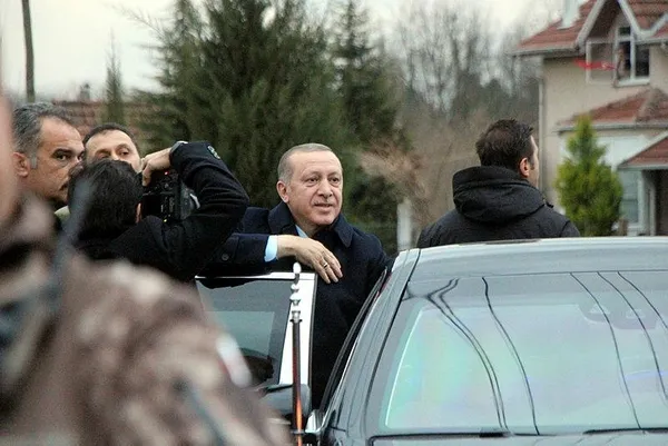 Cumhurbaşkanı Erdoğan'dan Düzce'de şehit ailesine ziyaret-6