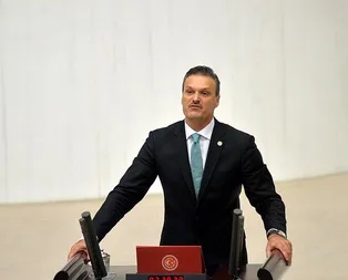 Alpay Özalan’dan ders gibi sözler