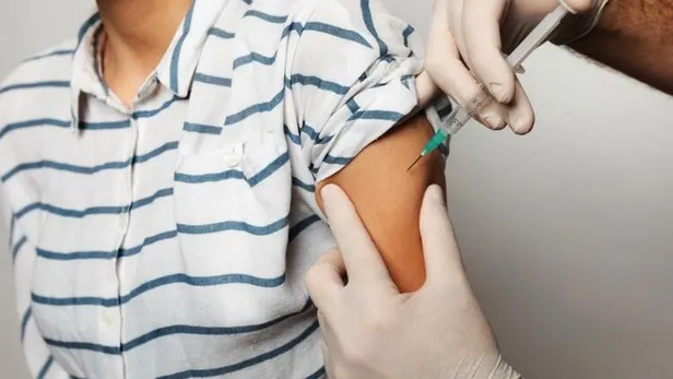 biontechin-ceosu-ugur-sahinden-onemli-aciklama-butun-abdyi-asilayacagiz-1607852034909.jpg BioNTech'in CEO'su Uğur Şahin'den önemli açıklama! ' Bütün ABD'yi aşılayacağız'-3