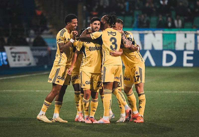 Avrupa'da tek hedef 3 puan! Fenerbahçe'nin ilk 11'i netleşti - 1