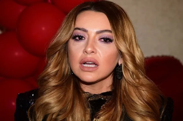 Son dakika haberleri: Hadise'nin acı günü! Sosyal medyadan duyurdu: Yanına uçamamak beni mahvediyor!