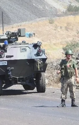 Tunceli'de karakola kalleş saldırı