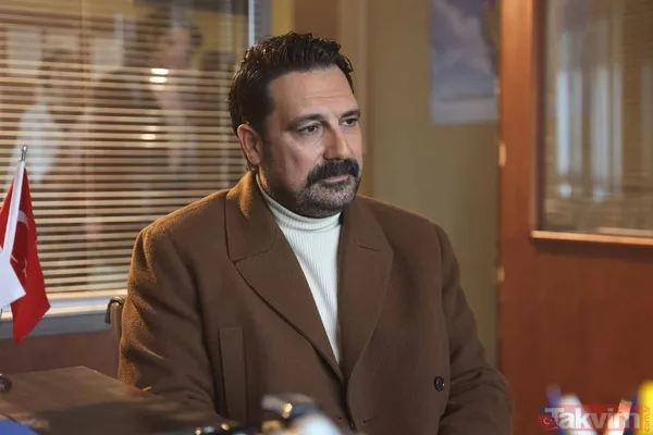 Can Borcu’nun Mehmet’i Bülent İnal sırılsıklam aşık! Ebru Özkan'ın partnerinin 14 yıllık eşi Melis'e bakın... - 5