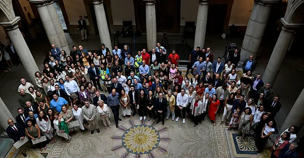 Son dakika: Türkiye'den asrın felaketinde yardıma koşan İspanyol ekibe sivil liyakat nişanı