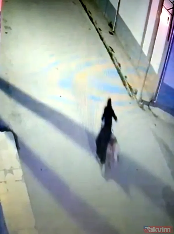 Kadın kılığına girip motosiklet çaldılar! O anlar kamerada - 4