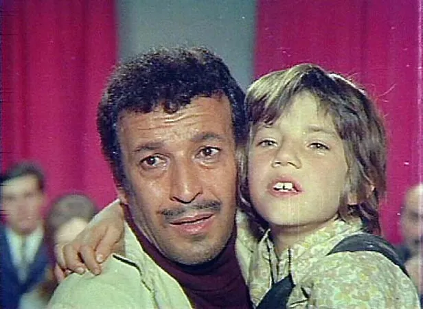 sadri-alisik-kimdir-googledan-sadri-alisikin-96-yas-gunu-doodle-surprizi-sadri-alisik-kac-yasinda-neden-oldu-1617595777597.jpg Sadri Alışık kimdir? Google'dan Sadri Alışık'ın 96. yaş günü Doodle sürprizi! Sadri Alışık kaç yaşında, neden öldü?-7