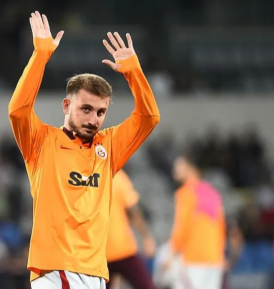 galatasarayin-iki-yildizi-attigi-goller-ve-asistlerle-avrupanin-zirvesinde-icardi-ve-kerem-akturkoglu-bu-sezon-1695853181511.jpeg Galatasaray'ın iki yıldızı attığı goller ve asistlerle Avrupa'nın zirvesinde! Icardi ve Kerem Aktürkoğlu bu sezon 22 gole katkı verdi-4