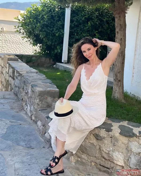 2 kez evlenen Demet Şener’den Tolga Arman’la kutlama! Evleniyor mu? Demet Şener’den takipçisine dikkat çeken yorum... - 2