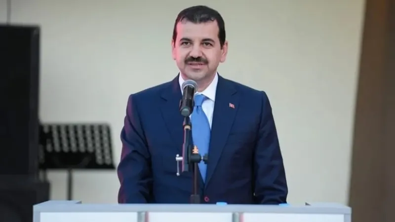 ne-kayirma-var-ne-gizlilik-adalet-bakan-yardimcisi-yilmaz-teyzesi-hakkindaki-iddialara-takvimden-yanit-verdi-g-1763019599661.jpeg Ne kayırma var ne gizlilik! Adalet Bakan Yardımcısı Yılmaz teyzesi hakkındaki iddialara TAKVİM'den yanıt verdi: "Gerekeni yapın" dedim-4