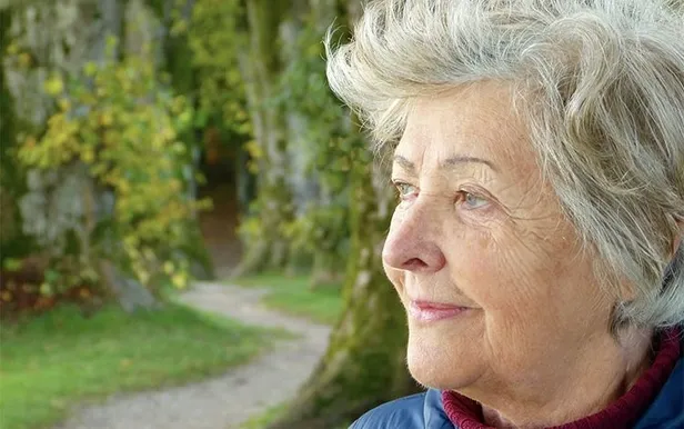 ruyada-yasli-kadin-gormek-ne-anlama-gelir-neye-isarettir-ruyada-yasli-kadinla-konusmanin-anlami-yorumu-1651758916661.jpg Rüyada yaşlı kadın görmek ne anlama gelir, neye işarettir? Rüyada yaşlı kadınla konuşmanın anlamı, yorumu-3