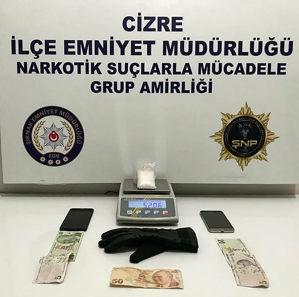 Son dakika: Şırnak'ta polis ve jandarmadan ortak kaçakçılık operasyonu: 40 gözaltı-1