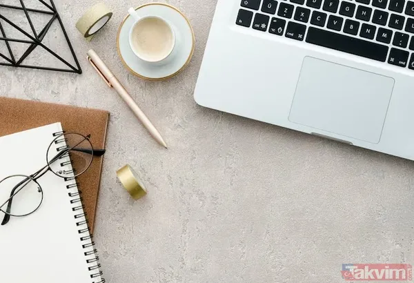 Masa Başında Saatlerce Çalışanlar İçin Kritik Bir Uyarı Geldi! Candover Kliniği'nden Estetik Tıp Uzmanı Dr. Tanja Phillips, Bilgisayar Ve Telefon Ekranlarından...