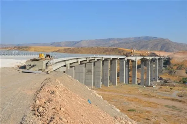 Hasankeyf Tüneli'nde ışık göründü! Toplam bin 230 metre uzunluğunda-4