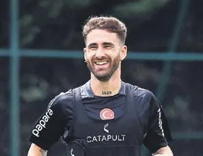 Rafa Silva maç kadrosunda