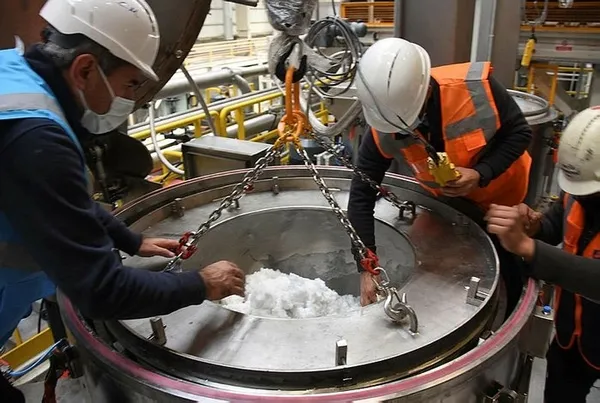 turkiyenin-enerjideki-kizilelmasi-cevher-degil-mucevher-altinda-berat-albayrakin-imzasi-var-1683696736822.jpg Türkiye'nin enerjideki 'Kızılelma'sı: Cevher değil mücevher! Altında Berat Albayrak'ın imzası var-2