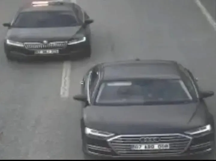 Muhittin Böcek’in çakarlı Skoda’sı sadece rüşvet değil kokain de taşıdı! Gökhan partiledi Zuhal imha etti: Türkiye bu görüntüleri konuşacak