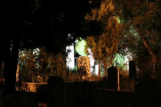 Kopegini Arayan Cocuklar Kavanoz Icinde Cenin Buldu Bunun Adi Vicdansizlik Takvim