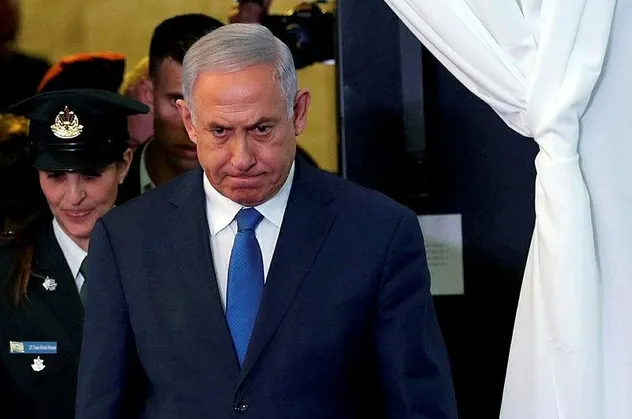 İsrail'de Binyamin Netanyahu'ya şok! Başsavcısı 3 ayrı dosyadan dava açılmasına karar verdi