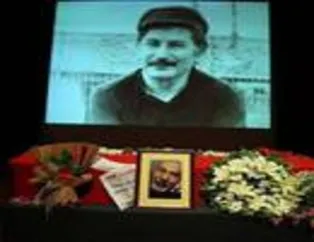 İlhan Selçuk son yolcuğuna uğurlanıyor