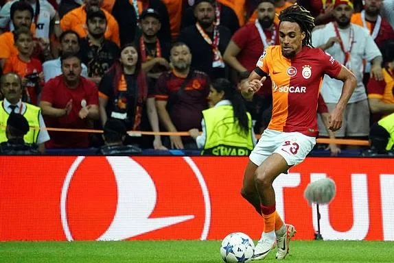 kopenhag-macina-damga-vuran-fransiz-yildiz-sacha-boey-yeniden-gundemde-yonetim-gelen-teklifleri-degerlendirece-1695419518440.jpeg Kopenhag maçına damga vuran Fransız yıldız Sacha Boey yeniden gündemde! Yönetim gelen teklifleri değerlendirecek...-2