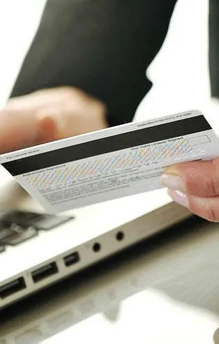 Kredi kartı kullananlar dikkat: Ticaret Bakanlığı'ndan mesafeli alışveriş uyarısı