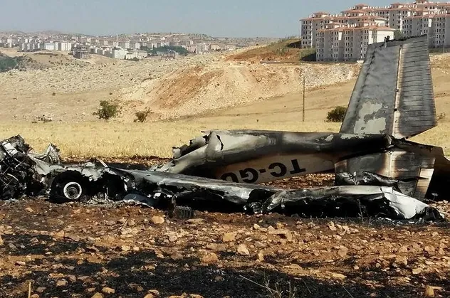 Adıyaman'da eğitim uçağı düştü!