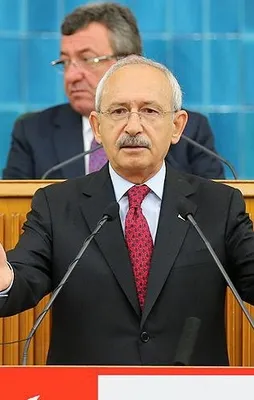 Kılıçdaroğlu PKK medyasına sahip çıktı