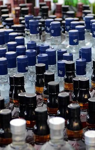 Adana'da 259 litre kaçak içki ele geçirildi