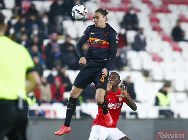 Aslan Sivas'ta yaralı! (Sivasspor 1-0 Galatasaray MAÇ SONUCU ÖZET) - 19