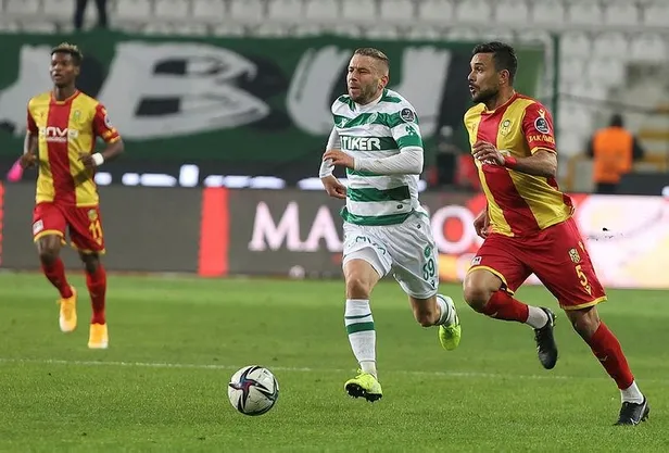 konyaspor-evinde-yeni-malatyasporu-konuk-etti-karsilasmadan-gol-sesi-cikmadi-1638818975888.jpeg Konyaspor evinde Yeni Malatyaspor'u konuk etti! Karşılaşmadan gol sesi çıkmadı-8