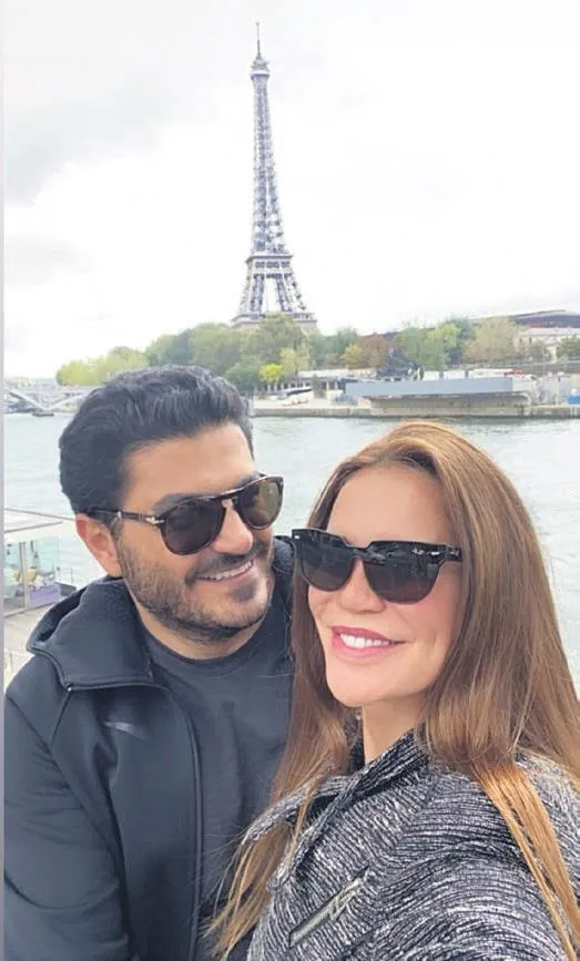 1632780349194.jpeg Ebru Şallı eşi Uğur Akkuş'un jestiyle havalara uçtu!-1