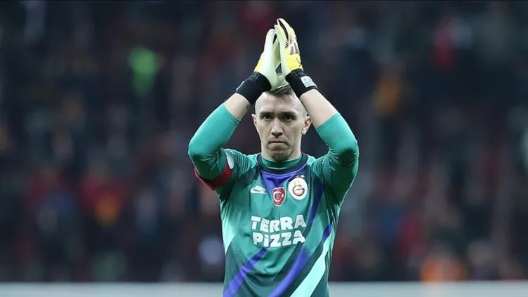 Galatasaray'ın kaptanı Fernando Muslera'dan 'emeklilik' kararı! Resmen açıklandı