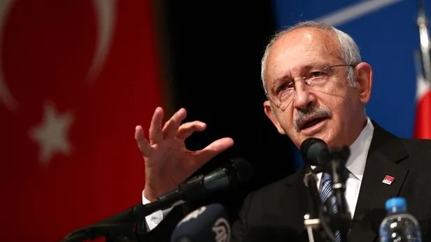 6liya-dayatmaya-devam-kemal-kilicdaroglu-adayligini-bu-kez-rozetle-ilan-etti-1664785371383.jpeg 6'lıya dayatmaya devam! Kemal Kılıçdaroğlu adaylığını bu kez 'rozet'le ilan etti-5