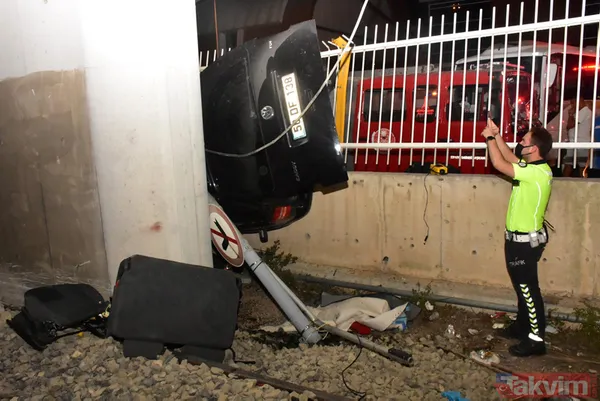 SON DAKİKA: İzmir'de hafif ticari araç İZBAN raylarına uçtu: 1 ölü 5 yaralı - 25