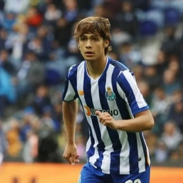 Rodrigo Mora 2030’a kadar Porto’da