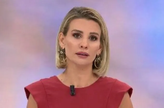 ATV ESRA EROL SON BÖLÜM İZLE! Canlı yayında büyük veda...