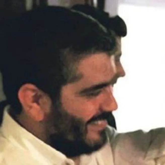 CHPli Tunç Soyer HDPKKlı Ahmet Saymadiyi ihalelerle besledi... İzmir Büyükşehir Belediyesinden belge belge kıyak!