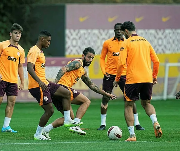 istanbulspor-galatasaray-canli-mac-izle-istanbulspor-gs-maci-canli-izle-bedava-kesintisiz-sifresiz-1695743580460.jpg İstanbulspor - Galatasaray maç sonucu! İstanbulspor - GS maçı kaç kaç bitti? Özet ve goller!-4