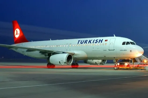 Türk Hava Yolları'ndan İngiltere ve Danimarka'dan gelen yolculara uyarı!