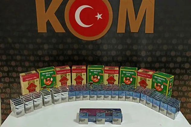 Bayburt’ta kaçak çay ve sigara ele geçirildi
