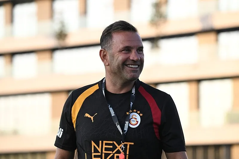 okan-buruktan-transfer-mesaji-icardi-ile-ilgili-gelisme-olmadi-1784032708317.jpeg Okan Buruk'tan transfer mesajı! "Icardi ile ilgili gelişme olmadı"-3