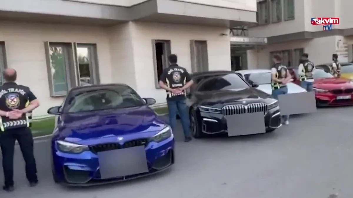Çakarlı lüks araçlarla drift yapan düğün konvoyu görüntüsü infial yarattı! O magandalar yakalandı!