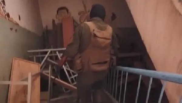 SON DAKİKA: Resulayn'da, terör örgütü PKK’nın karargâh olarak kullandığı okulda tünel bulundu-3