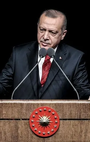 AK Parti'ye karşı yapılan "otoriterlik" saldırısının asıl amacı ne?
