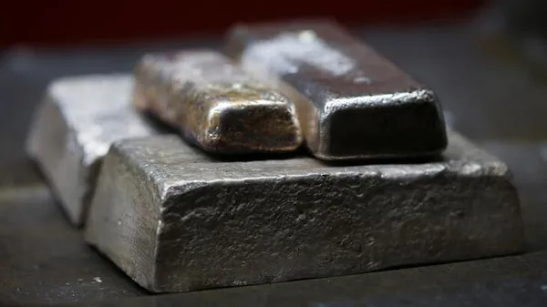 2020 yılında emtia piyasasında geçen yıl yatırımcısına en fazla kazandıran gümüş oldu