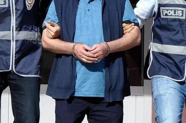 Son dakika: FETÖ'nün emniyet mahrem yapılanmasına operasyon