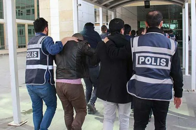 FETÖ'nün ordu yapılanmasına operasyon