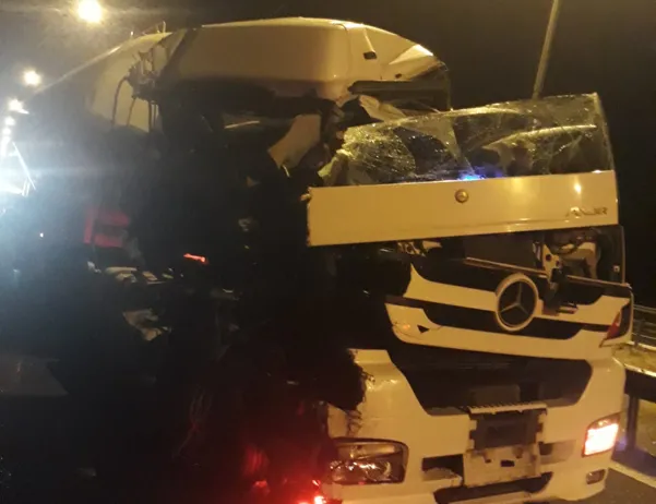 Zincirleme kaza! Onlarca yaralı var