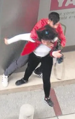 Tekme tokat saldırdı