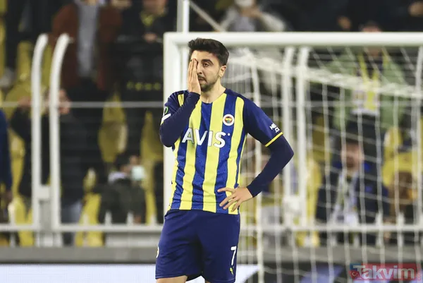 Fenerbahçe'nin Slavia Prag mağlubiyeti sonrası spor yazarları faturayı kesti: Sorumlusu Ali Koç! - 2